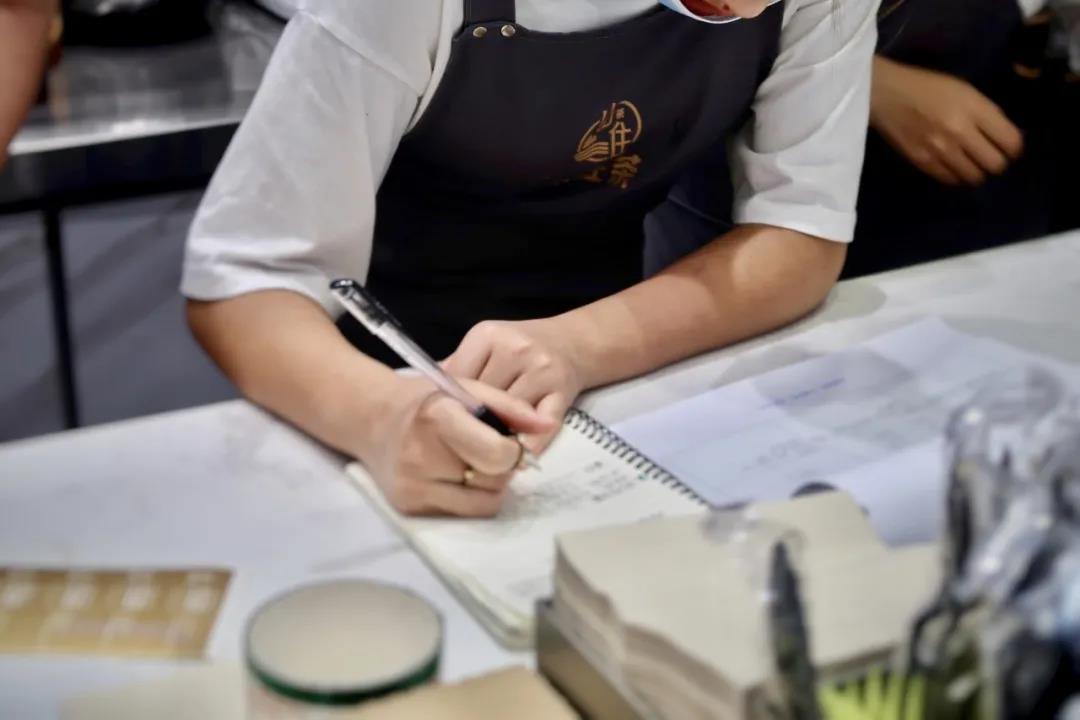 微信圖片_20201104110505.jpg 微信圖片_20201104110505.jpg