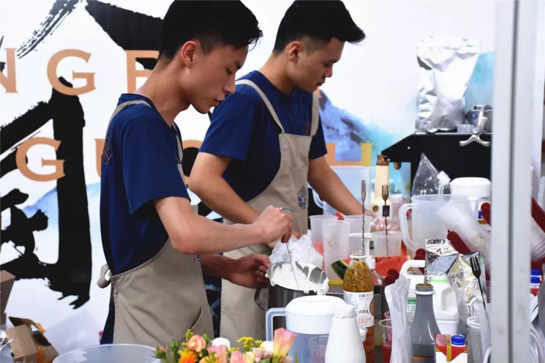 微信圖片_20201128110037.jpg 微信圖片_20201128110037.jpg